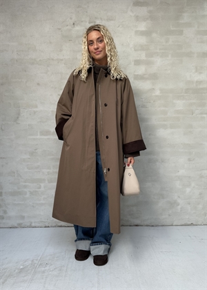 Gaby coat Taupe Brown Skall Studio 